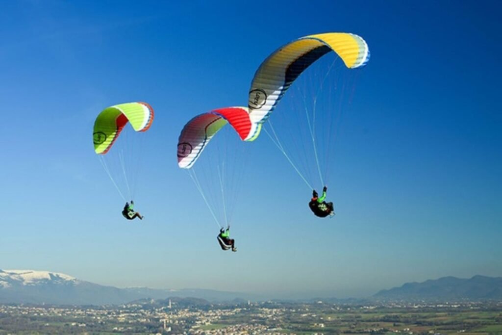 paragliding-in-manali-combo